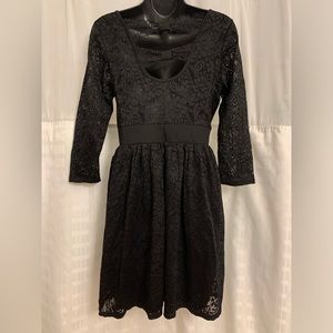 Black dress size small